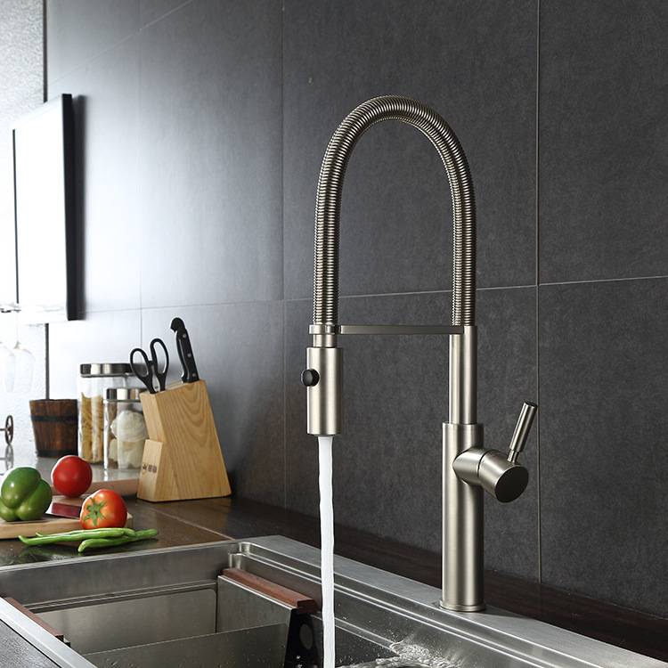 Pull Down Spray Kitchen Faucet Brushed Nickel - Robinet de cuisine extractible en nickel